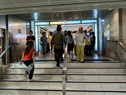 One Raffles Place (D1), Retail #498091961